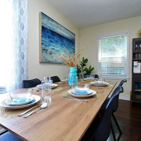 Beachy Bungalow For Family Fun! Walk To Beach! Pensacola Exterior photo