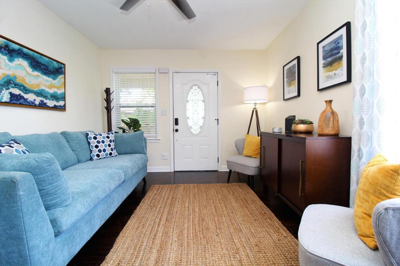 Beachy Bungalow For Family Fun! Walk To Beach! Pensacola Exterior photo